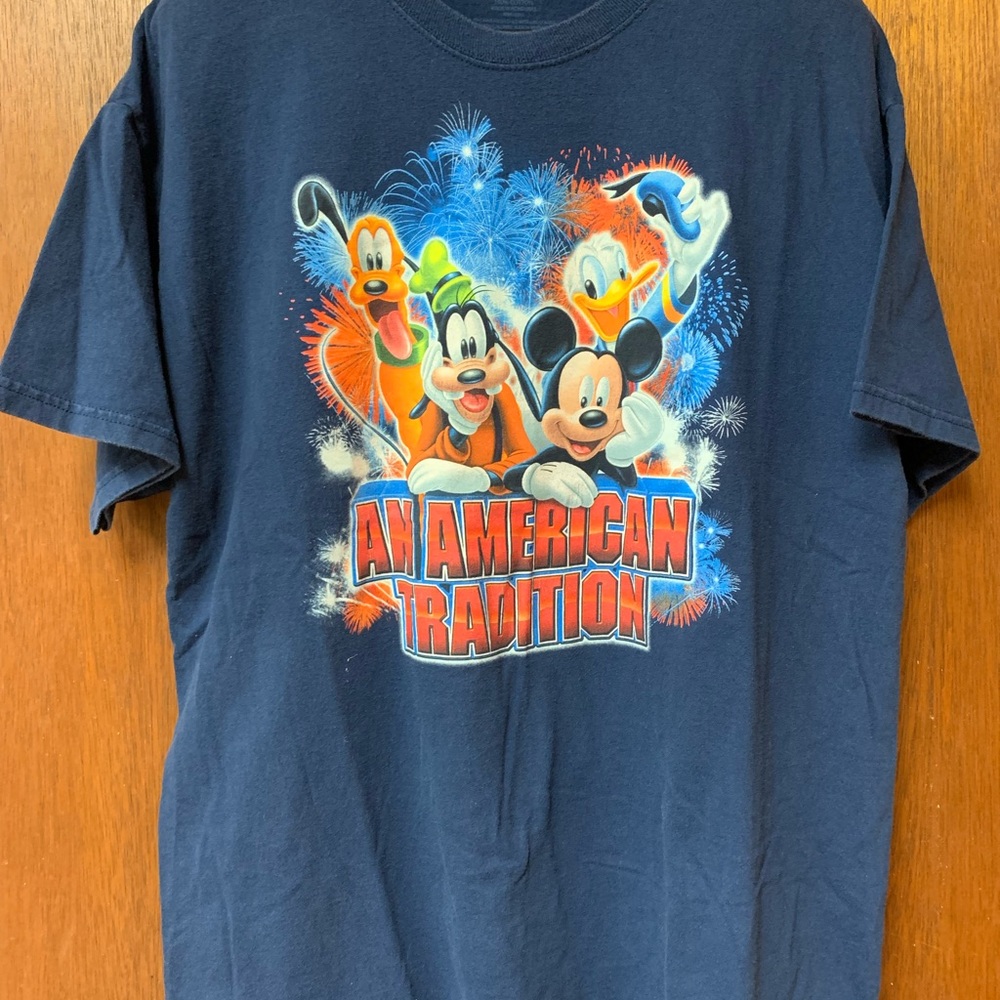 Authentic Vintage Disney T-Shirt XL